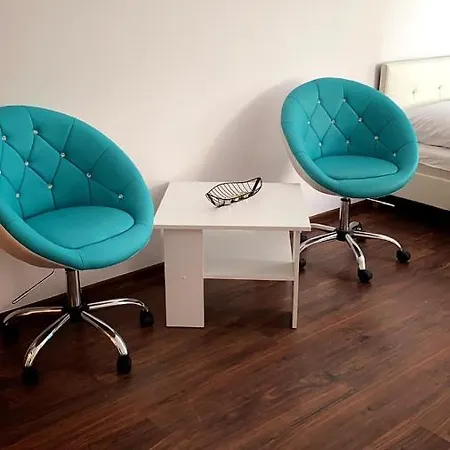 Апартаменти A&s Apartament *